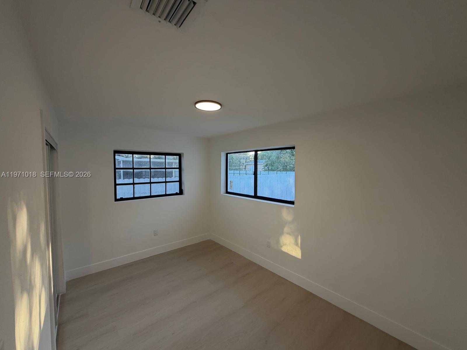 BELL GARDENS - Residential