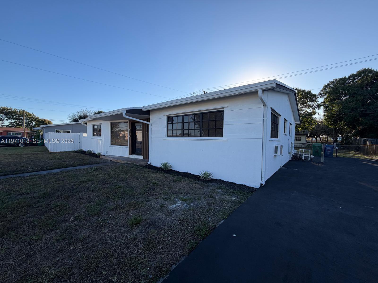 BELL GARDENS - Residential