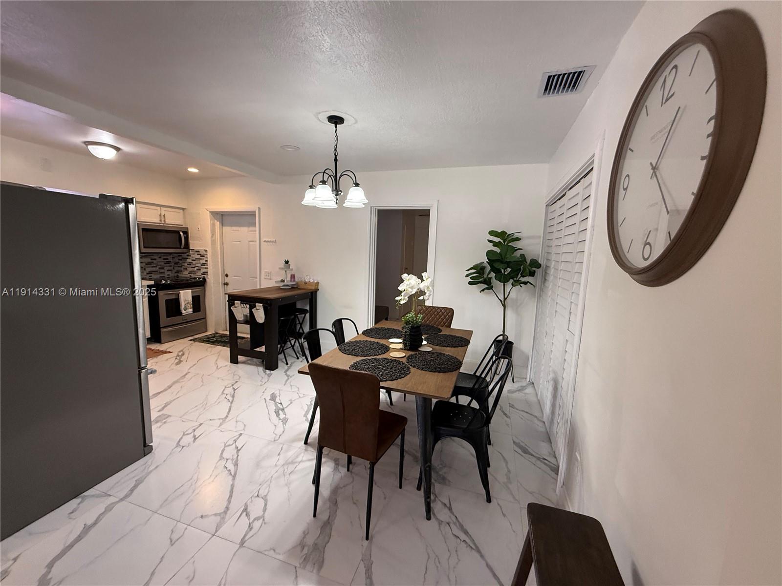 ALHAMBRA HEIGHTS SEC 2 - Residential