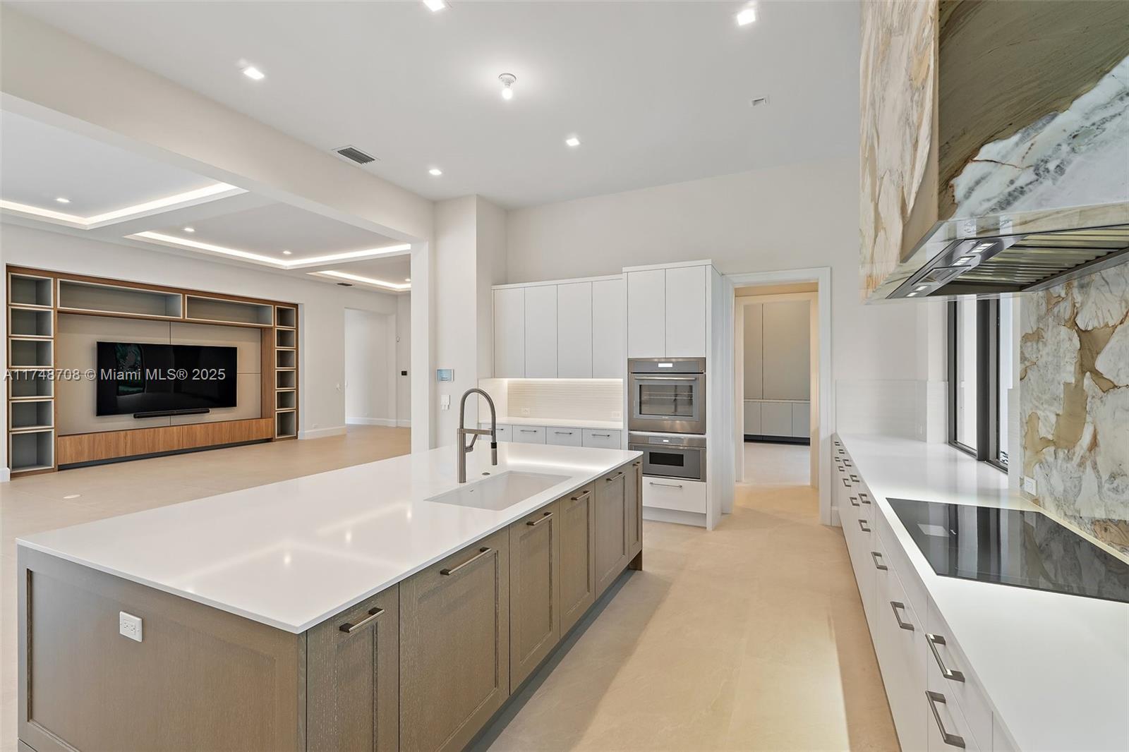 BEARS CLUB - Residential