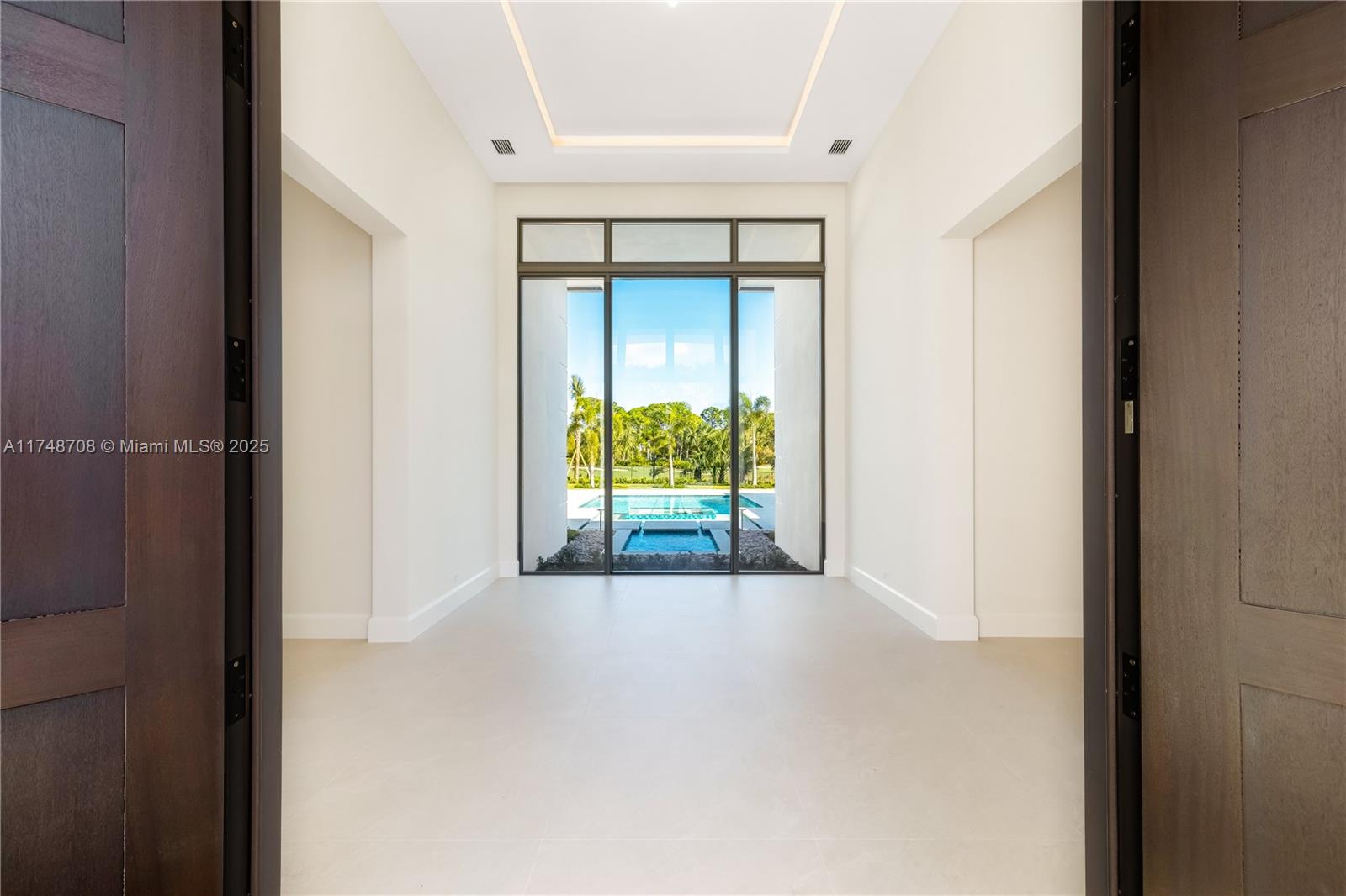 BEARS CLUB - Residential
