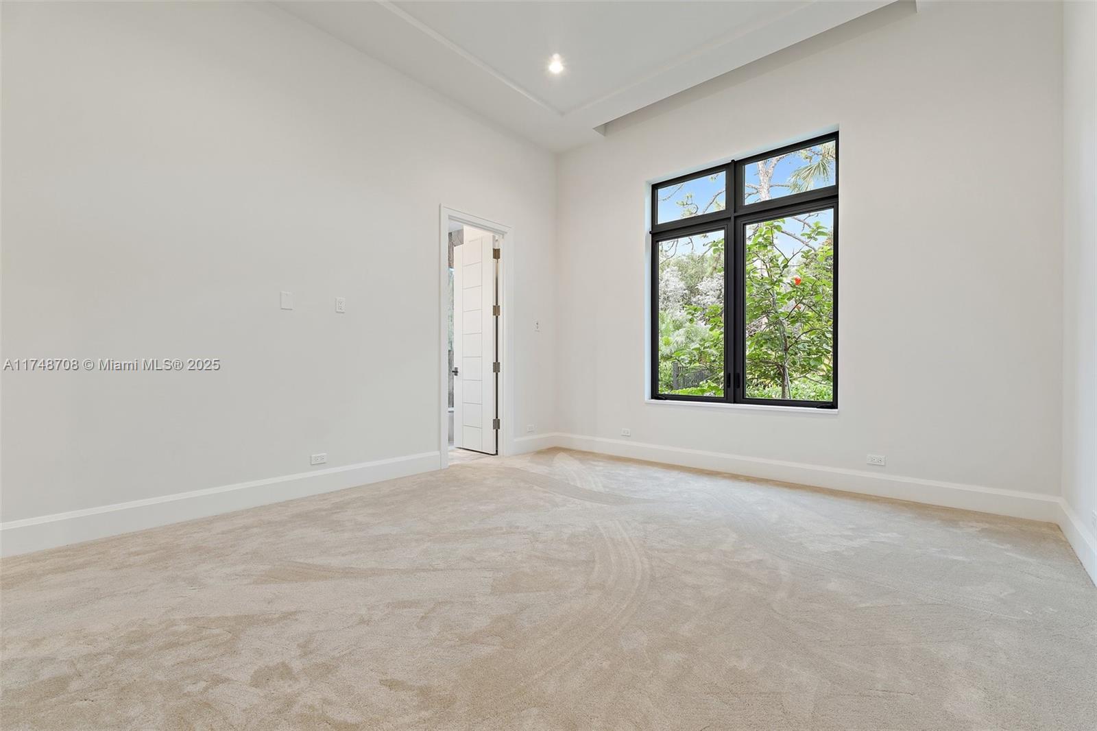 BEARS CLUB - Residential