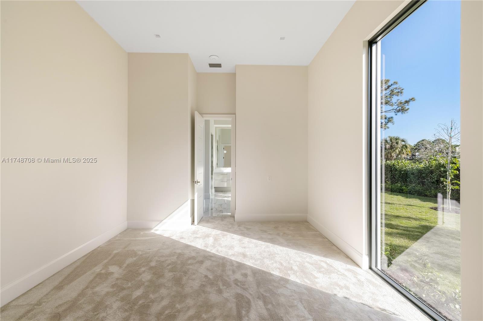 BEARS CLUB - Residential