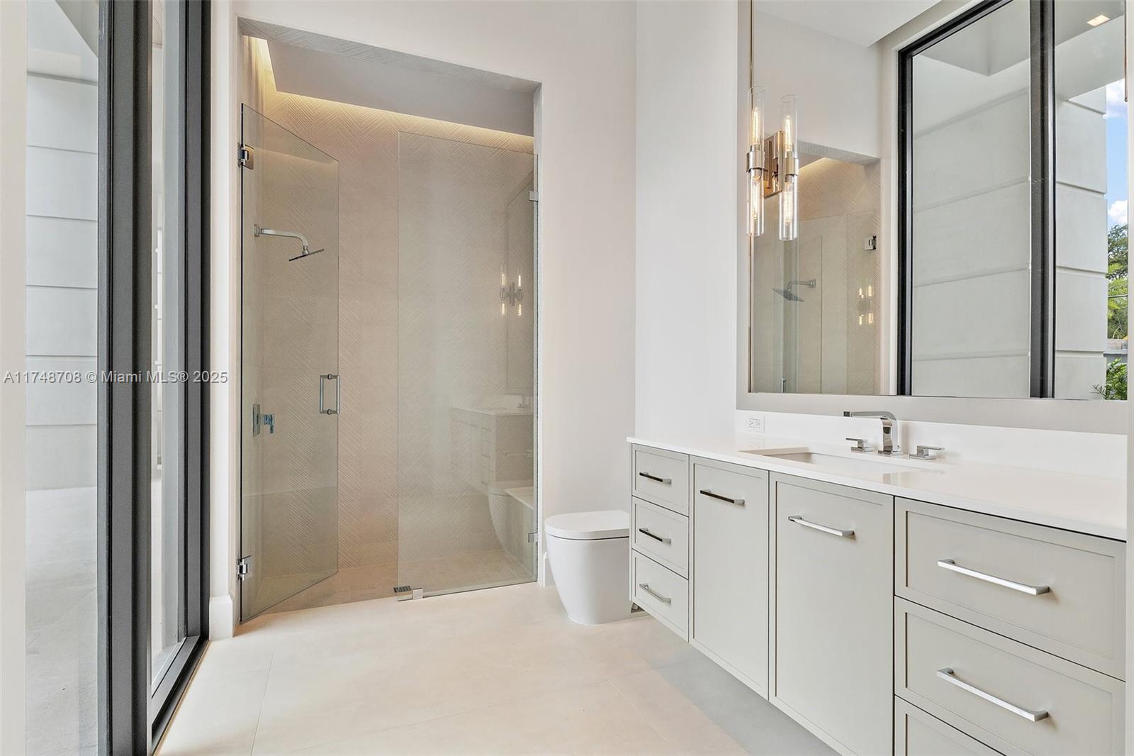 BEARS CLUB - Residential