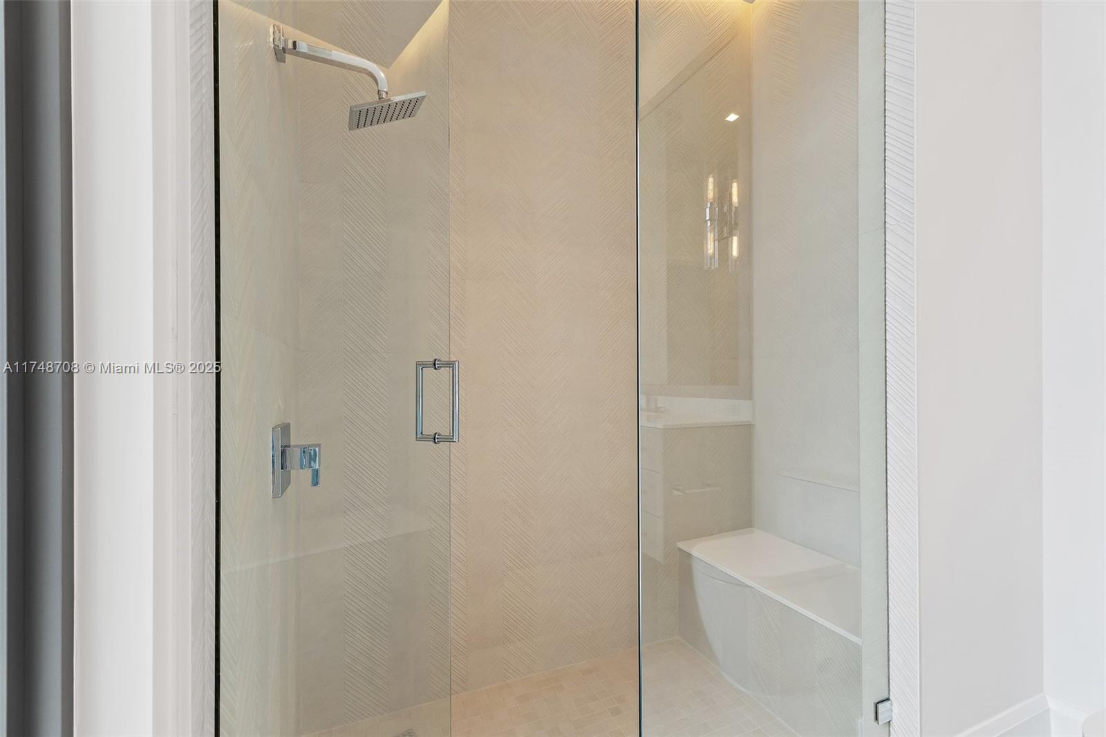 BEARS CLUB - Residential