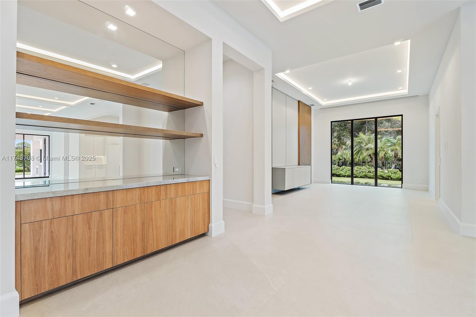 BEARS CLUB - Residential