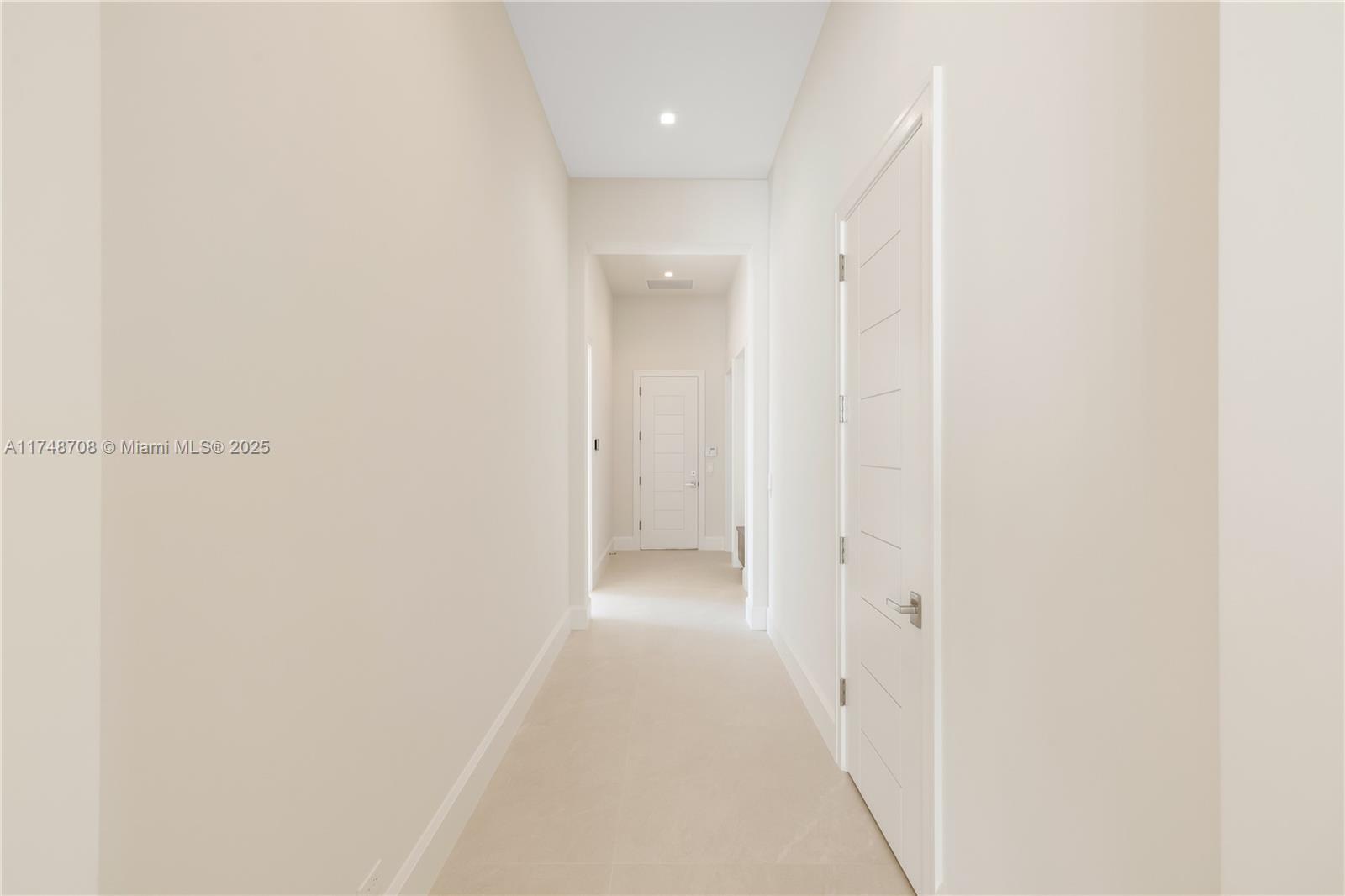 BEARS CLUB - Residential