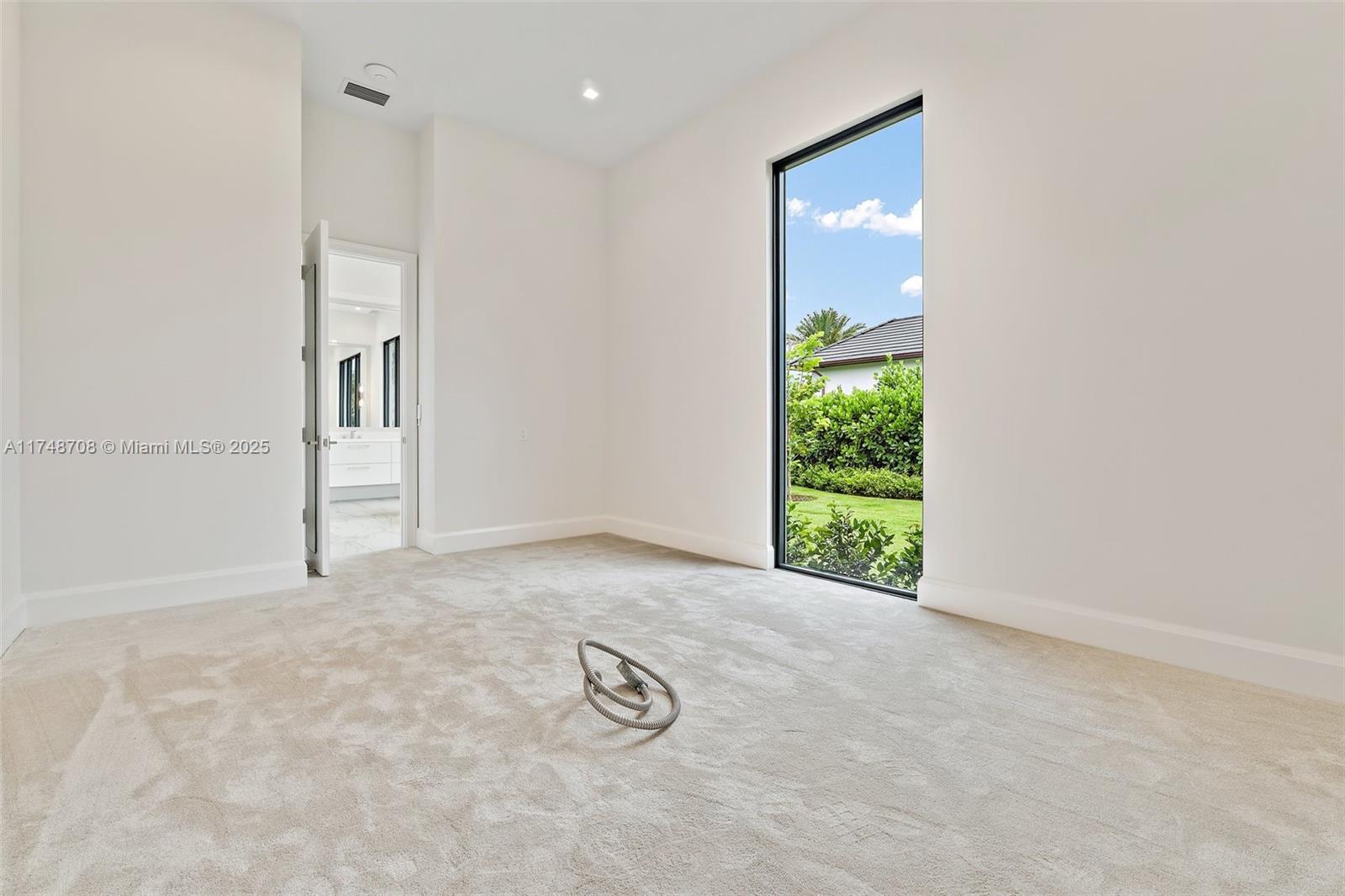 BEARS CLUB - Residential