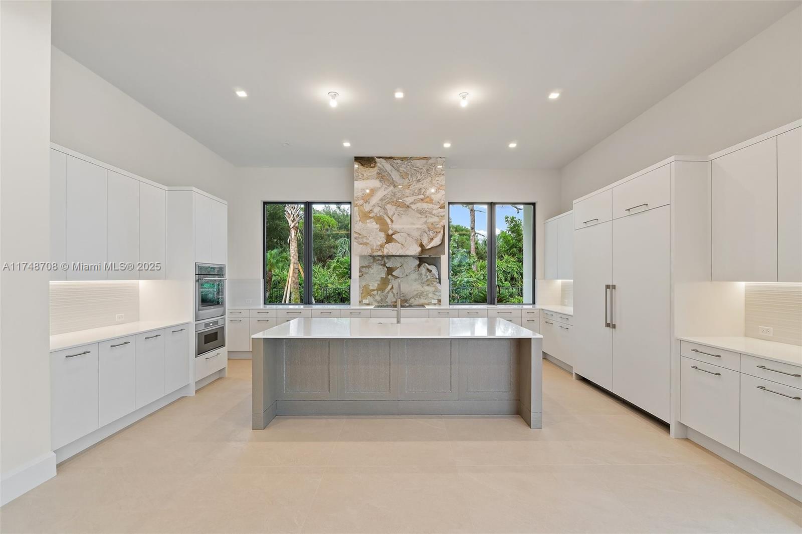 BEARS CLUB - Residential