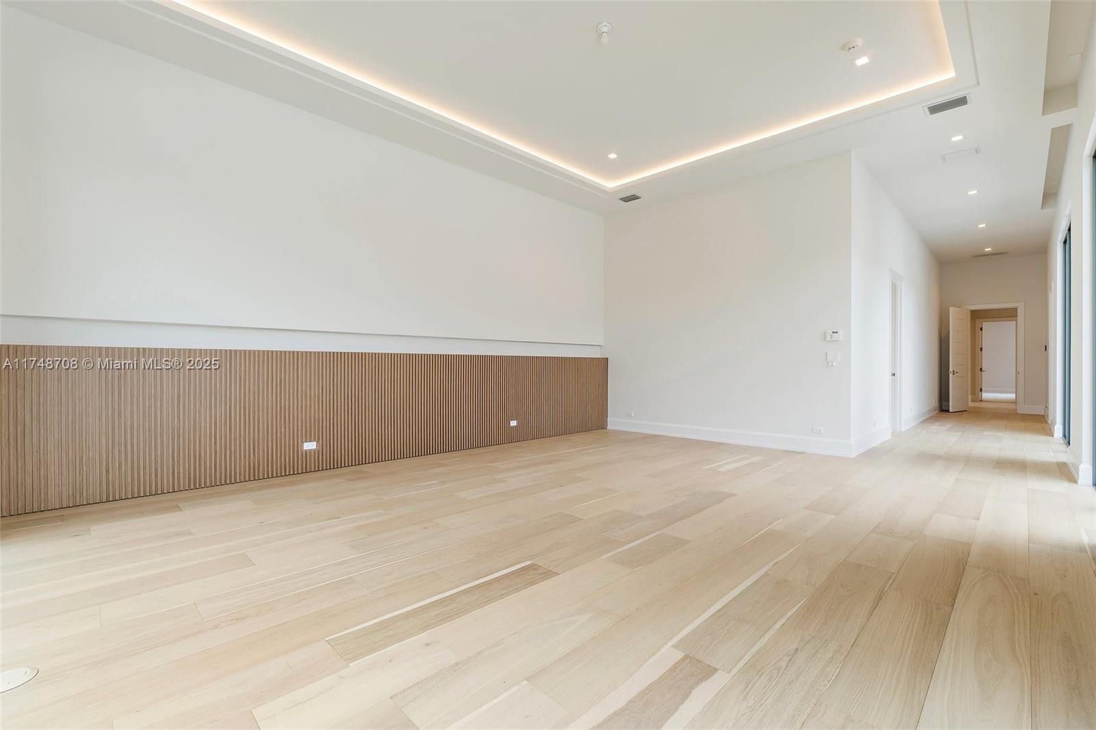 BEARS CLUB - Residential