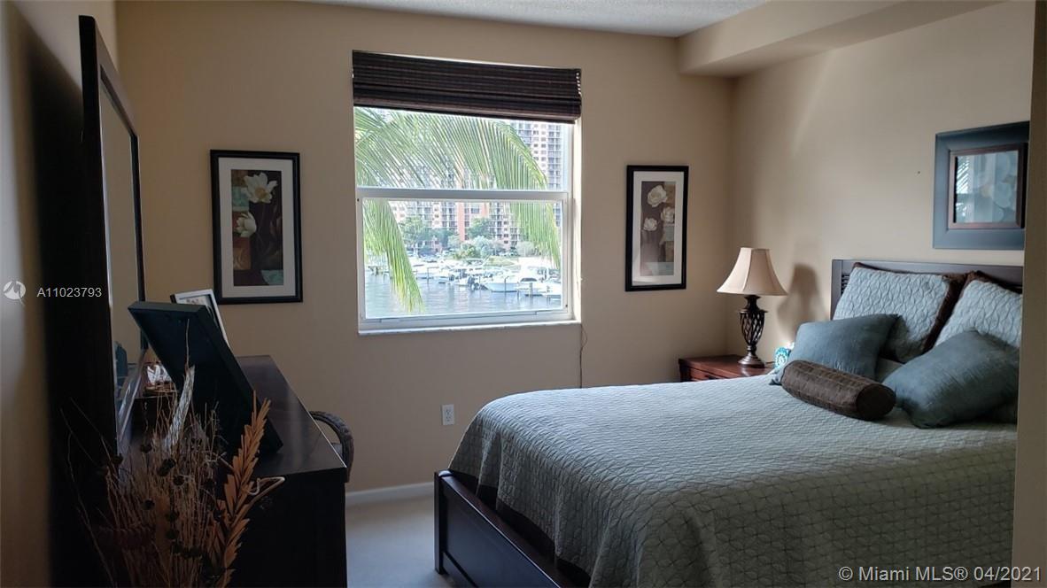 PORTO BELLAGIO CONDO - Residential Lease