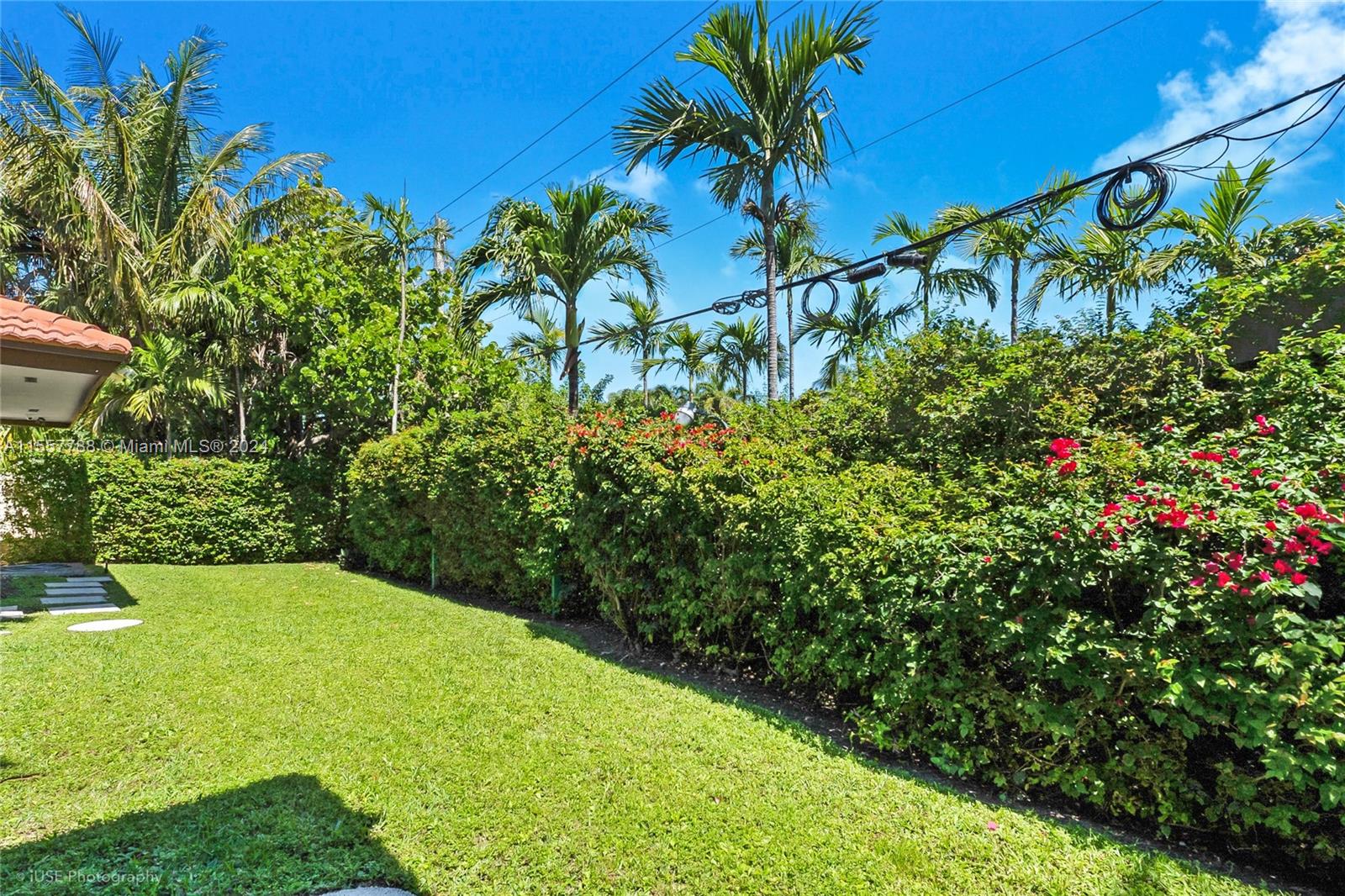 CAPE FLORIDA SUB SEC 1 - Residential