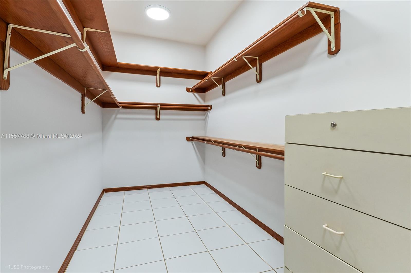 CAPE FLORIDA SUB SEC 1 - Residential