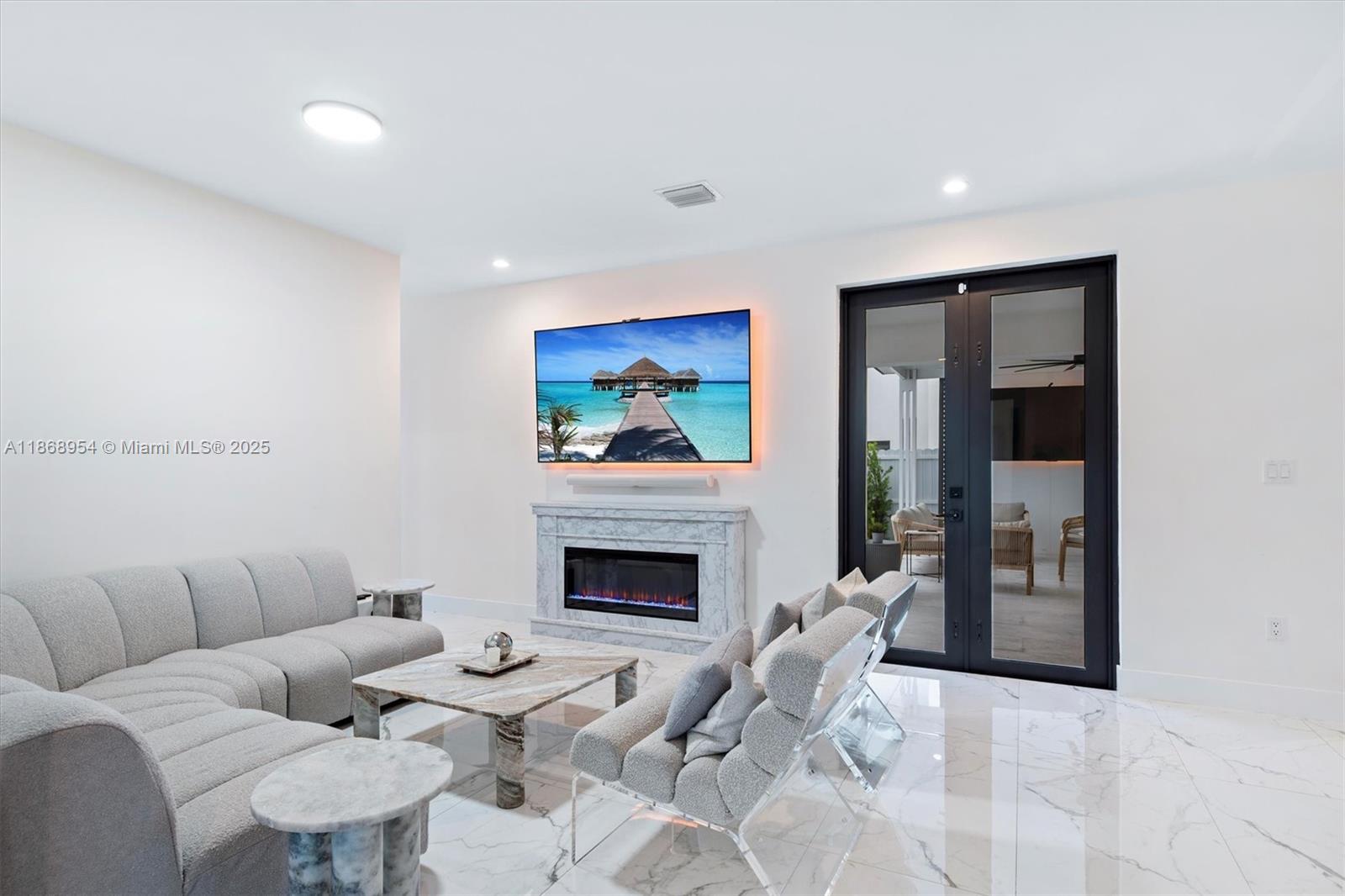 A I G SUBDIVISION - Residential