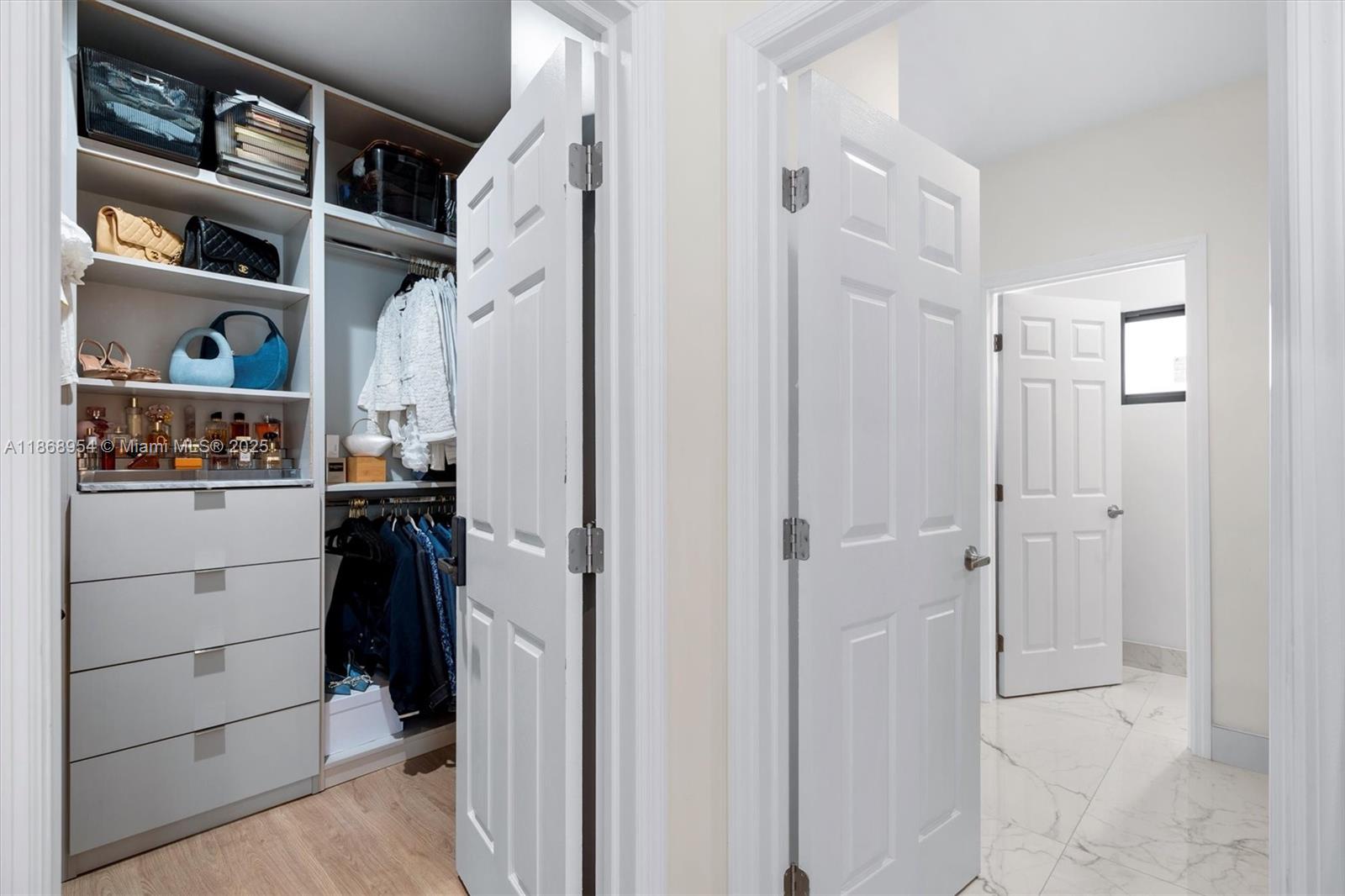 A I G SUBDIVISION - Residential