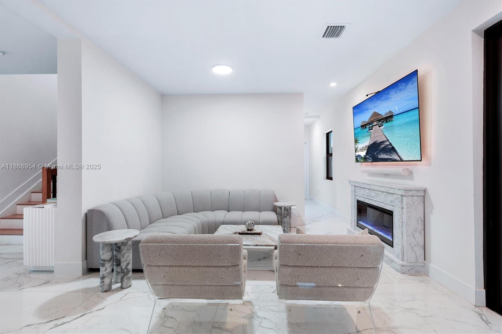 A I G SUBDIVISION - Residential