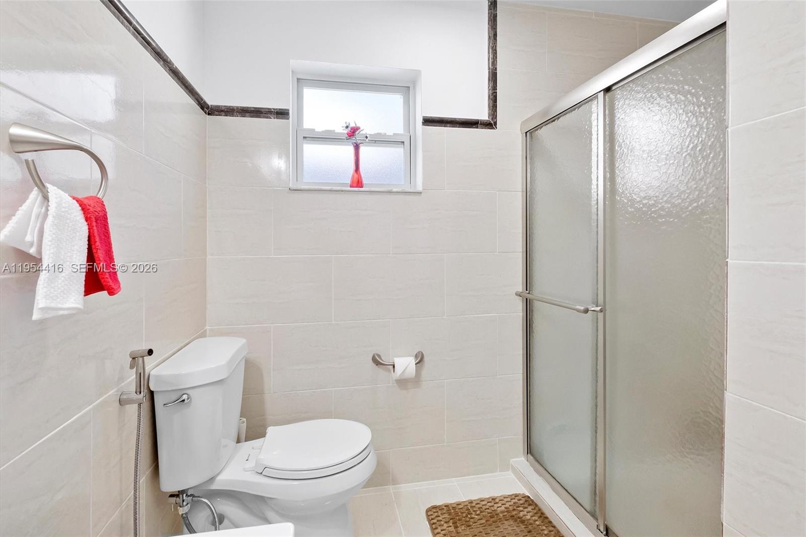 MEADOW WOOD MANOR #4 - Residential