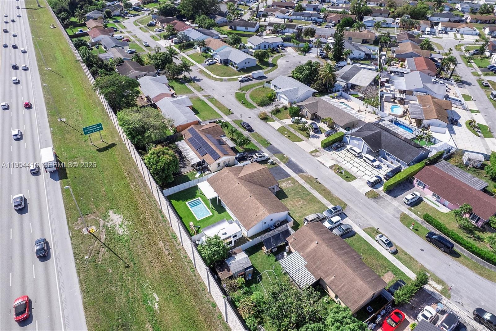 MEADOW WOOD MANOR #4 - Residential