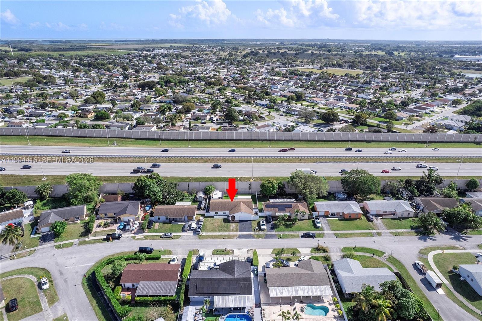 MEADOW WOOD MANOR #4 - Residential