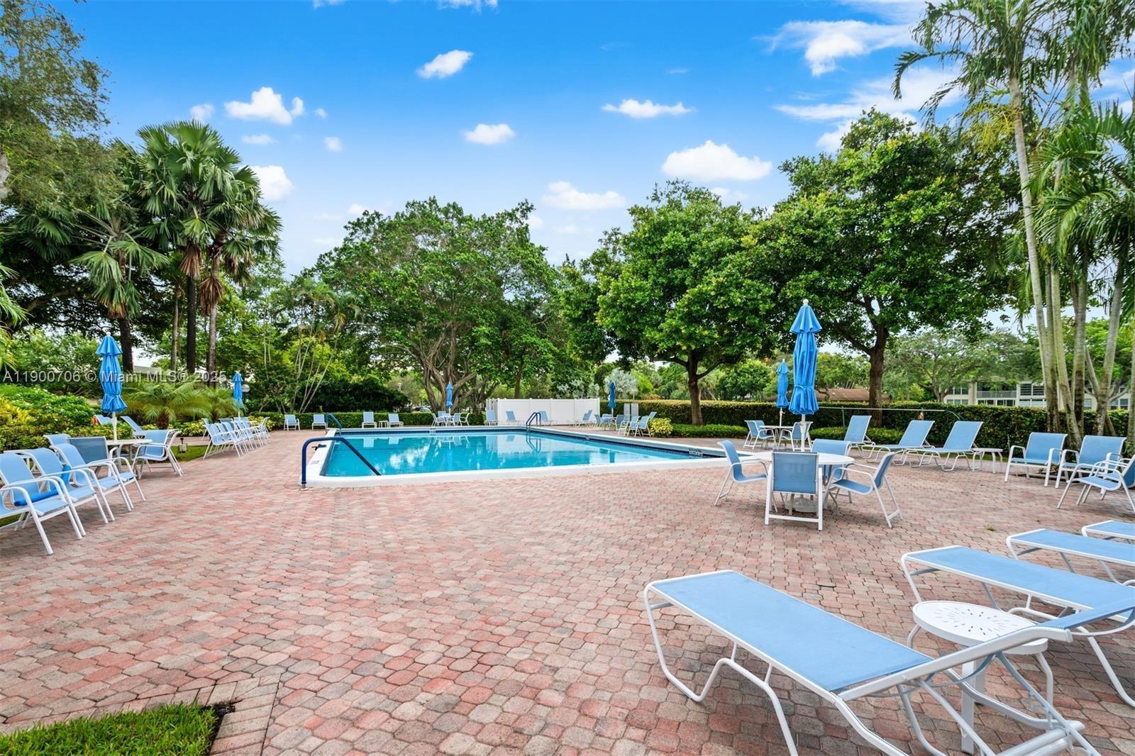NO 51 PALM-AIRE COUNTRY C - Residential
