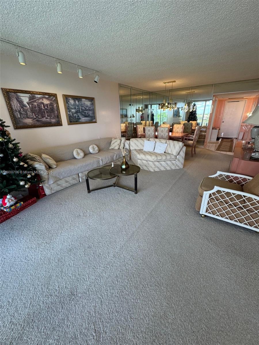 NO 51 PALM-AIRE COUNTRY C - Residential