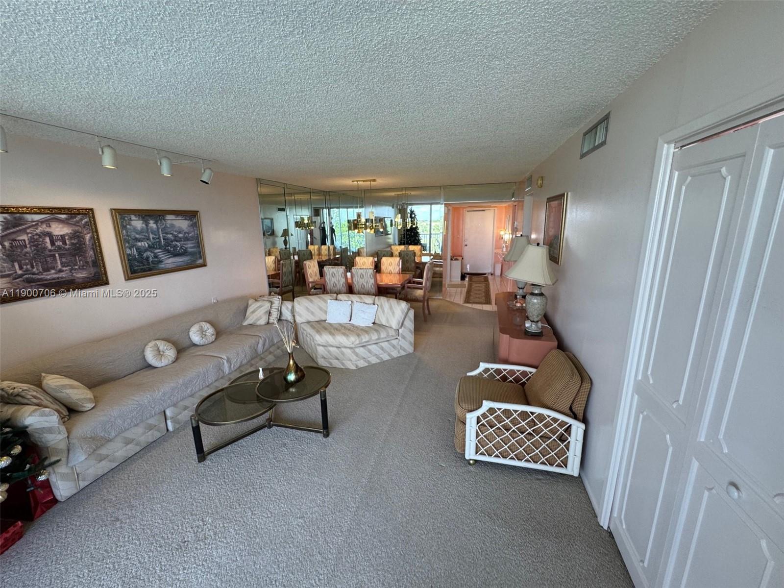 NO 51 PALM-AIRE COUNTRY C - Residential