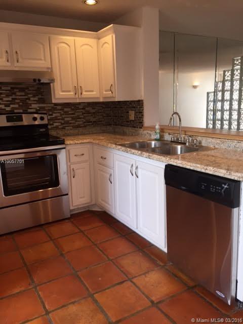 Saddle-Up 113-36 B - Residential Lease