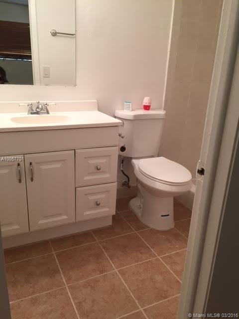 Saddle-Up 113-36 B - Residential Lease