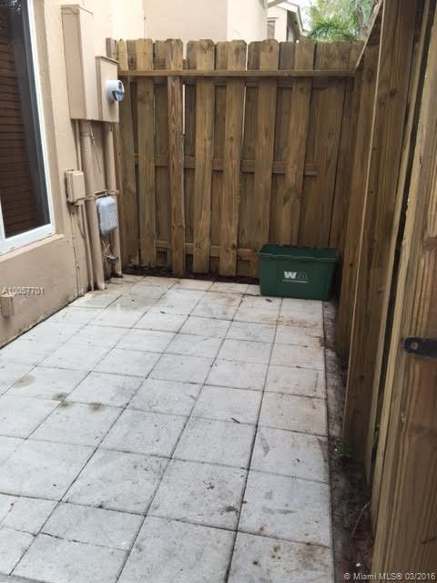 Saddle-Up 113-36 B - Residential Lease