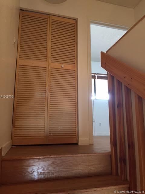 Saddle-Up 113-36 B - Residential Lease