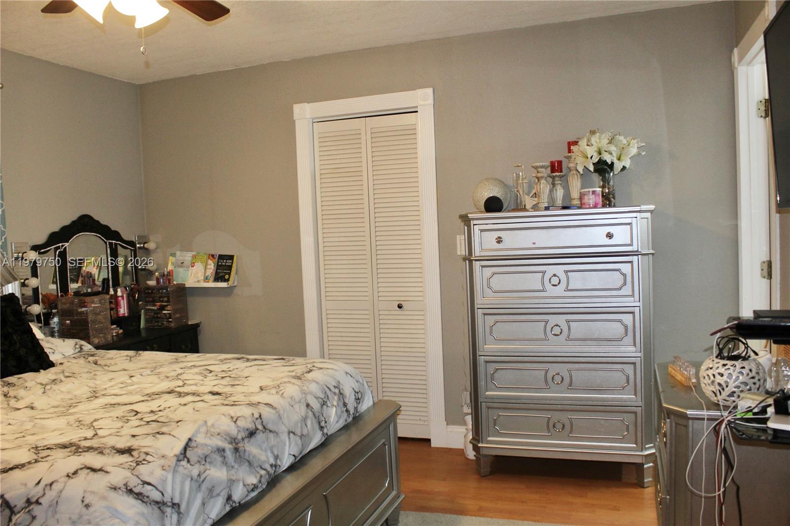 NORTH LAUDERDALE VILLAGE - Residential