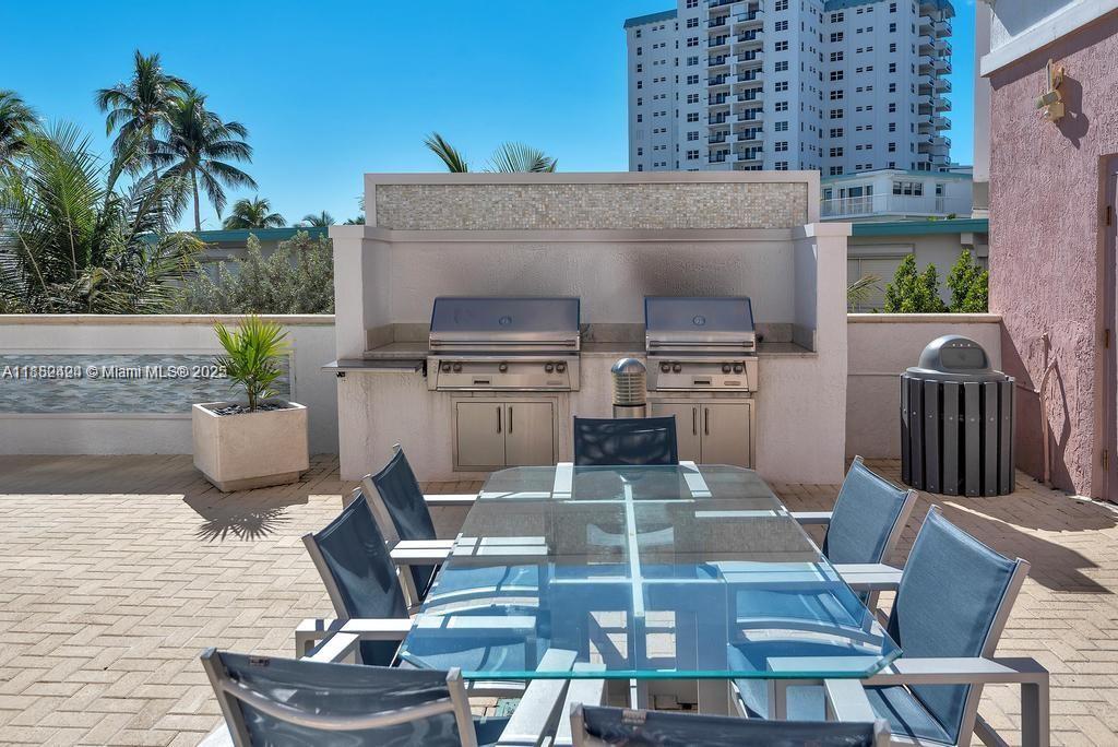 EUROPA BY THE SEA - Residential