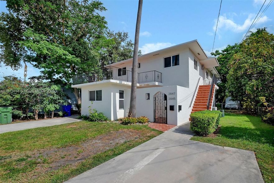 Welcome to this beautifully updated 1,330 sq. ft. residence featuring three spacious bedrooms, two modern bathrooms, a private washer and dryer, and two dedicated parking spaces. Enjoy the best of Miami living with expansive private balconies perfect for taking in breathtaking sunrises and sunsets.

Ideally situated just minutes from Coral Gables, Coconut Grove, Downtown Miami, and the airport, this home offers unmatched convenience and lifestyle.