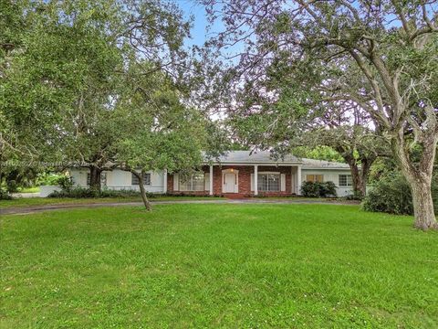 Photo of 16955 SW 288th St, Homestead, FL 33030 (MLS # A11903592)