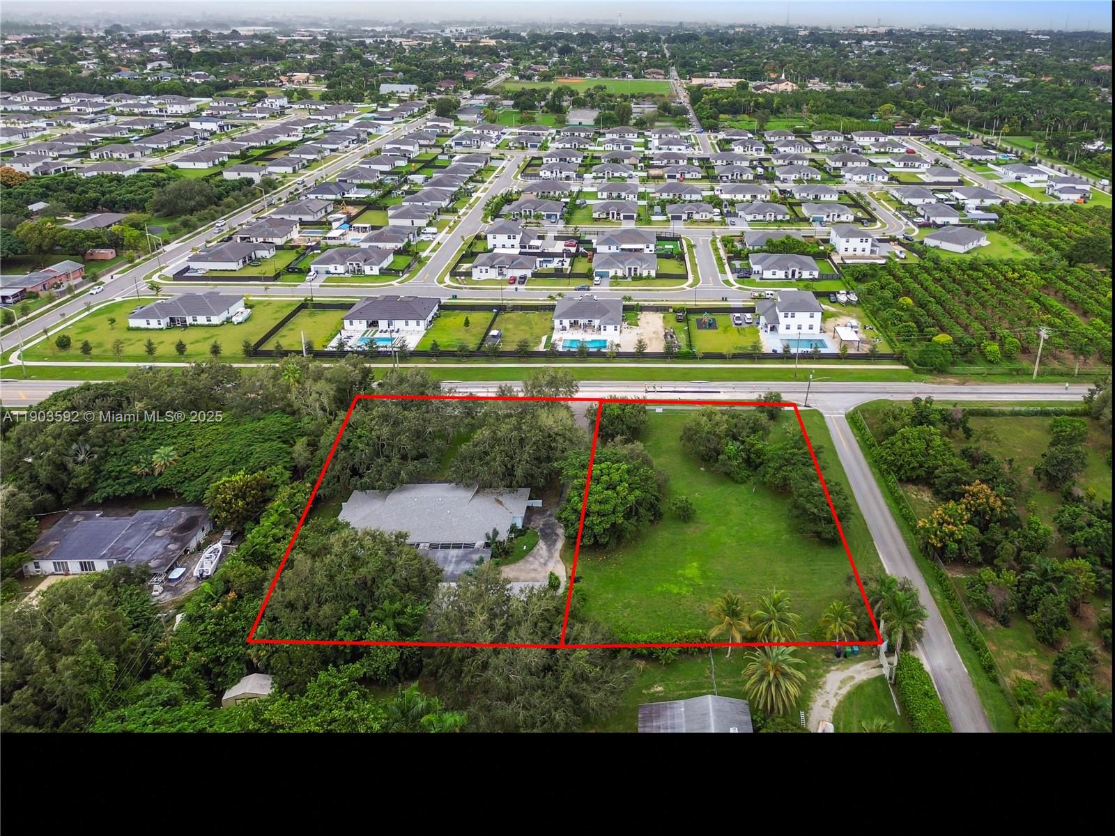 BISCAYNE ESTATES - Residential