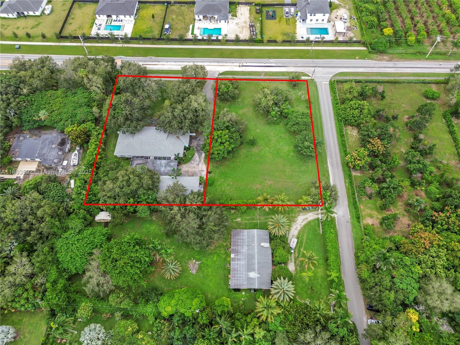 BISCAYNE ESTATES - Residential