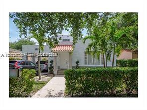 276 Ne 90th St, El Portal, Miami-Dade County, Florida - 3 Bedrooms  
2 Bathrooms - 