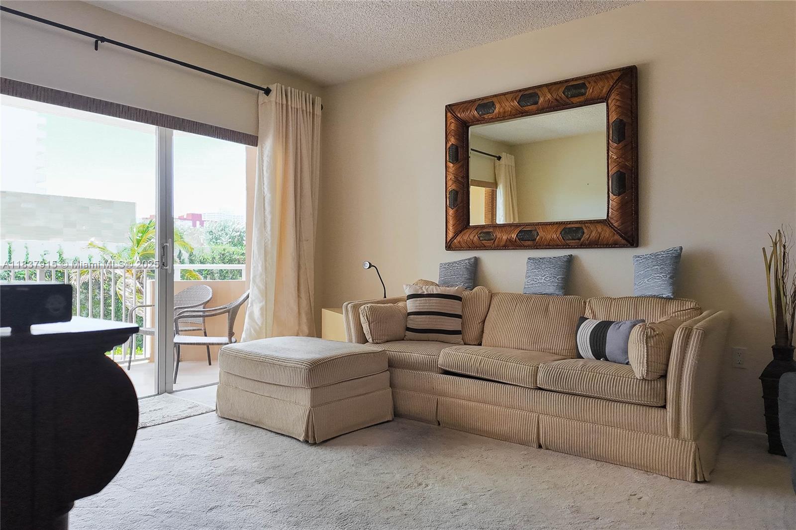 HEMISPHERES CONDO - Residential Lease