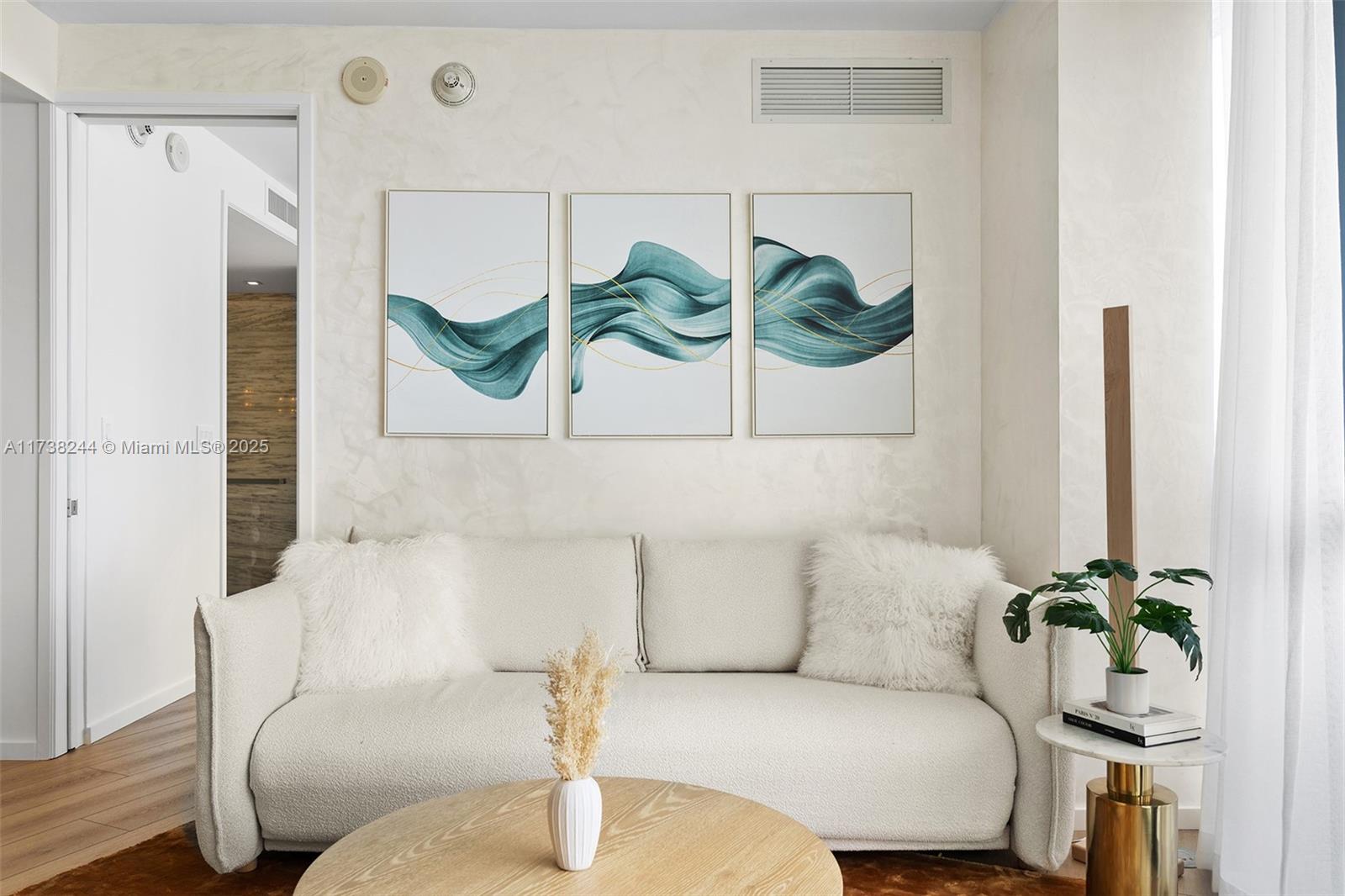 2201 COLLINS AVE CONDO - Residential