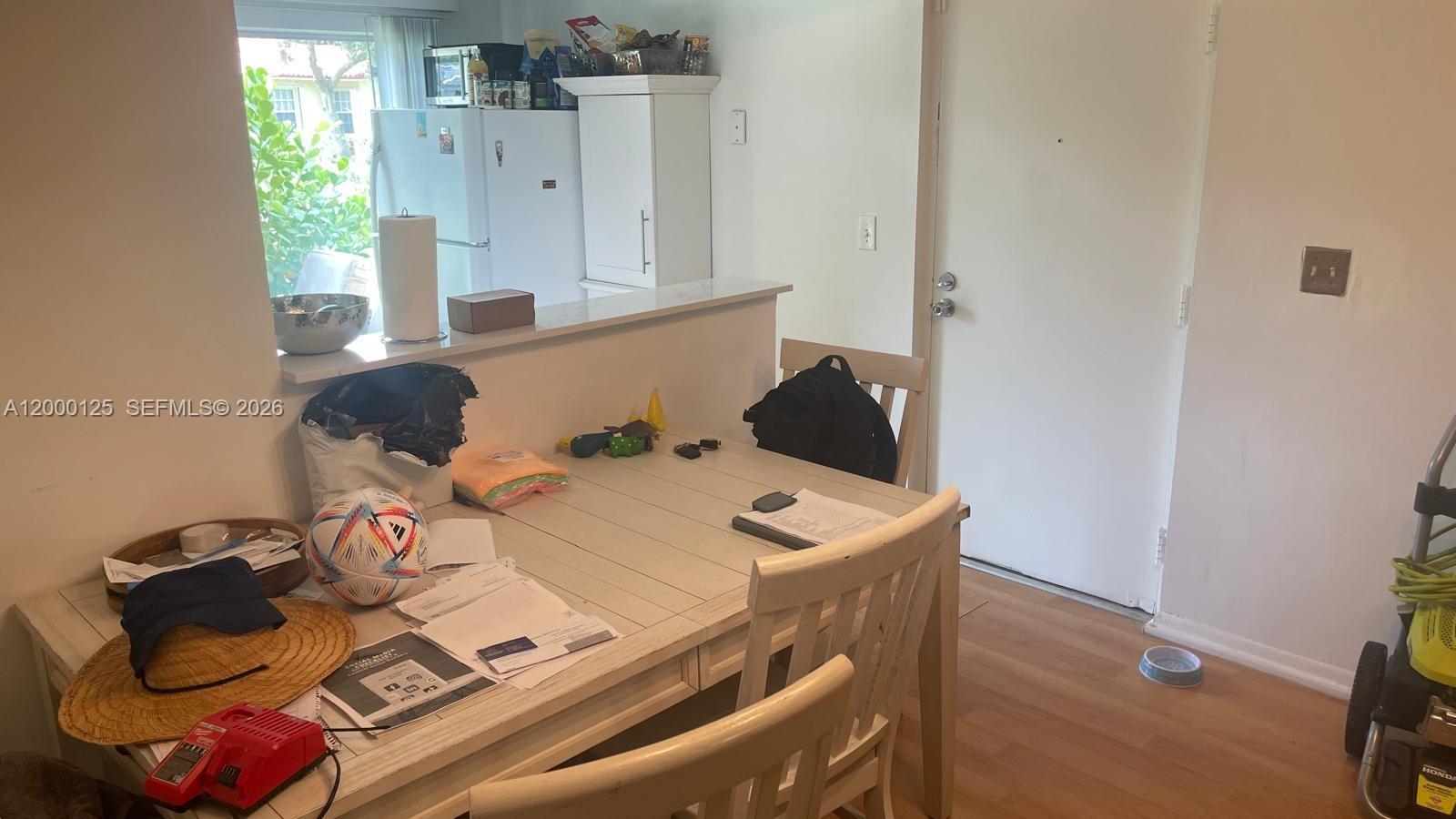 SHORES VILLAS CONDO BLDG - Residential