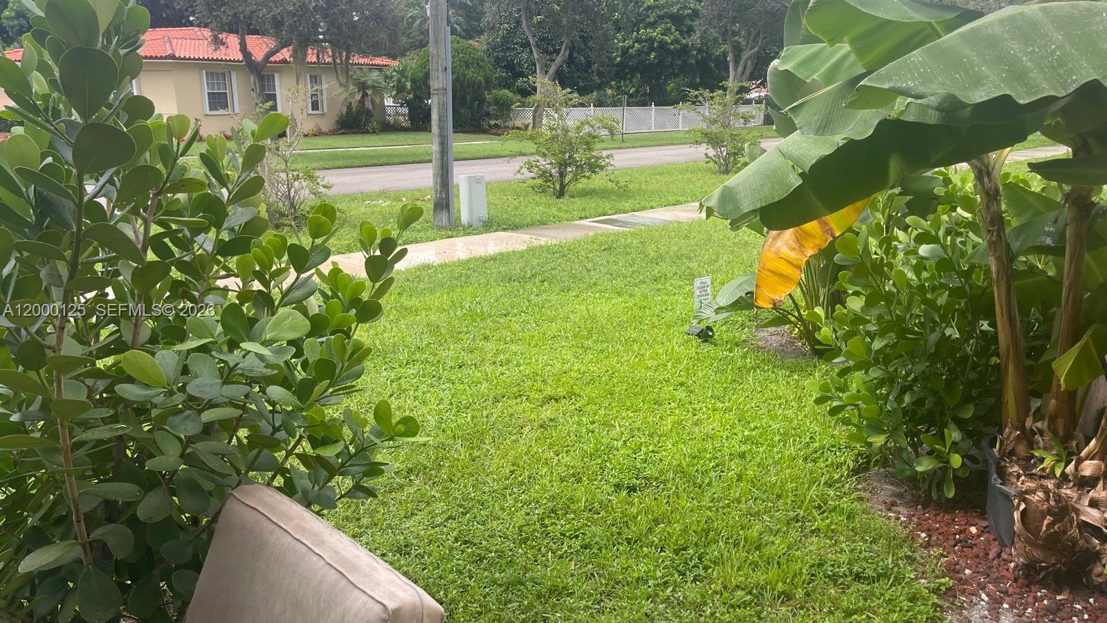 SHORES VILLAS CONDO BLDG - Residential