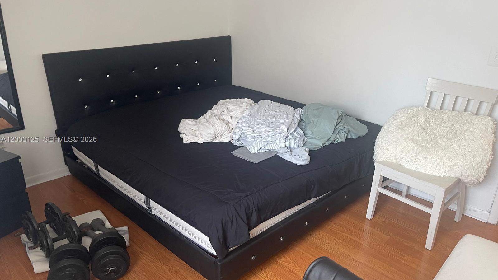 SHORES VILLAS CONDO BLDG - Residential