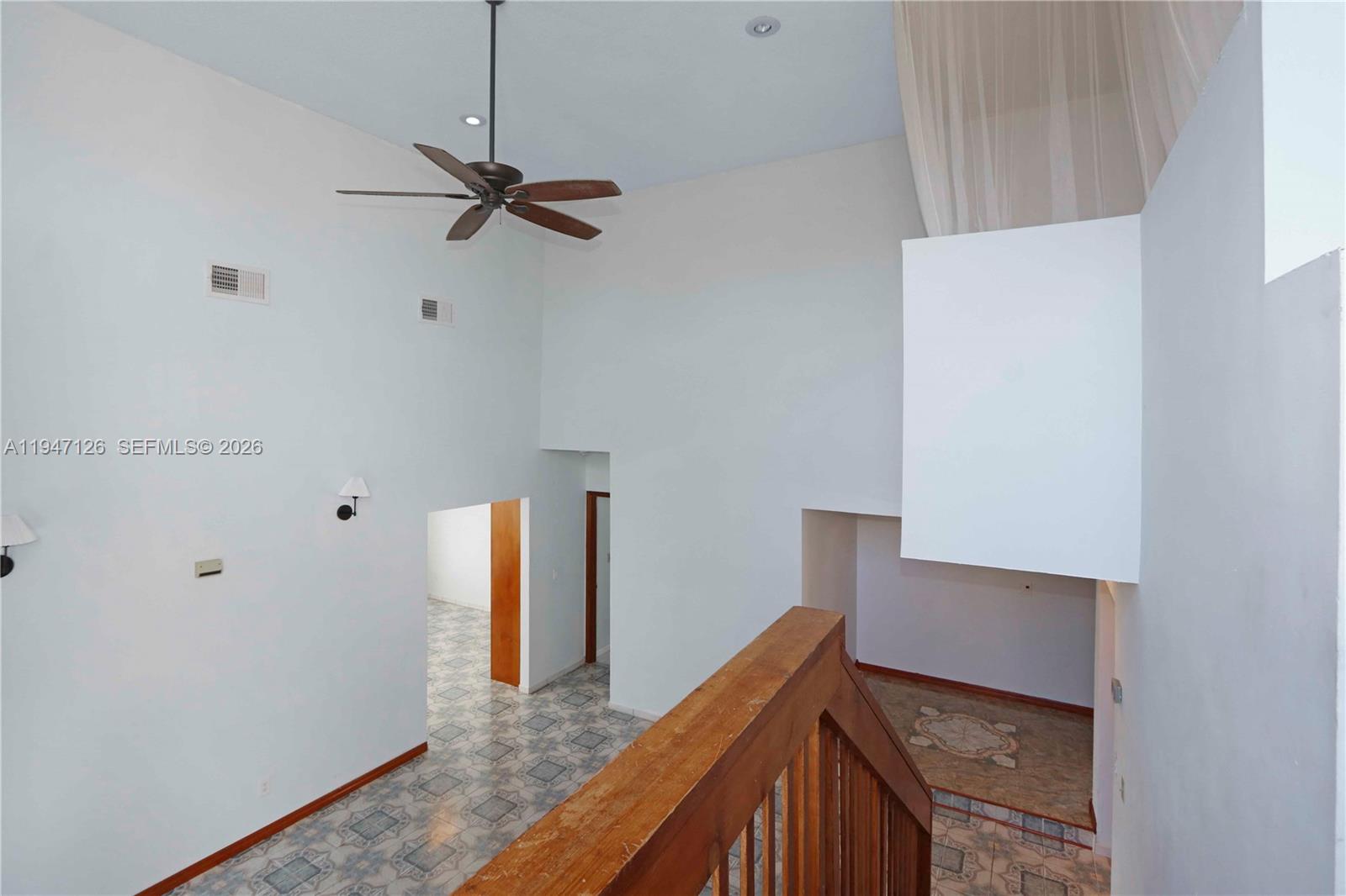 SUNFISH AT THE HAMMOCKS - Residential