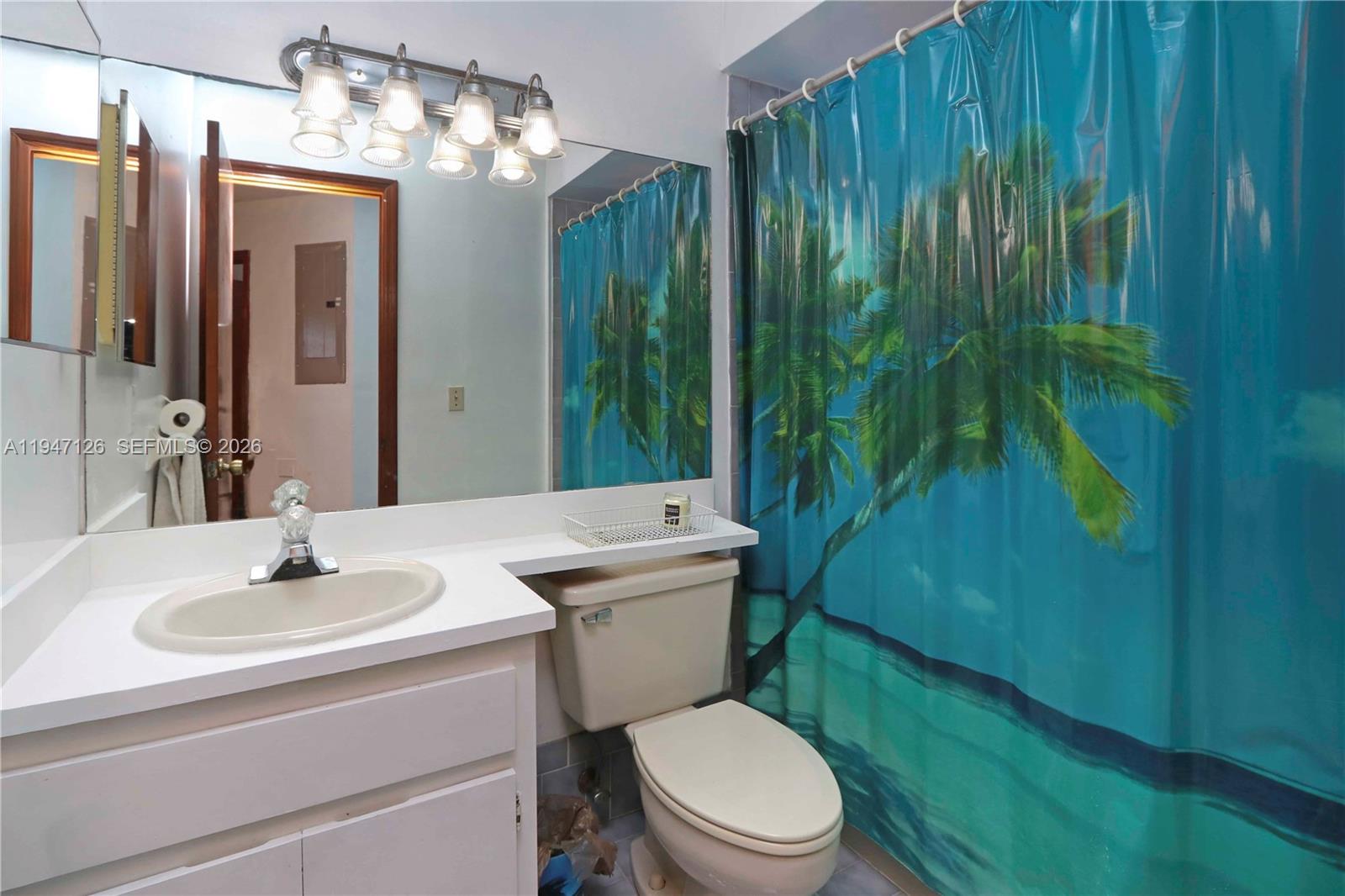 SUNFISH AT THE HAMMOCKS - Residential