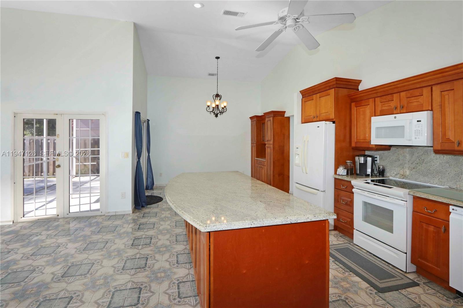 SUNFISH AT THE HAMMOCKS - Residential