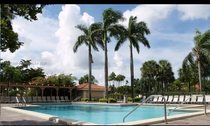 VILLA HOMES AT THE MOORS - Residential