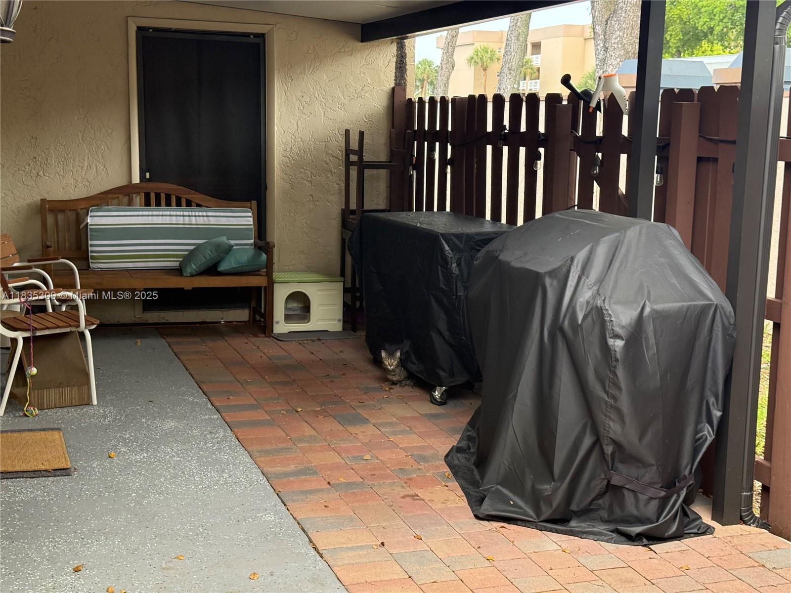 VILLA HOMES AT THE MOORS - Residential