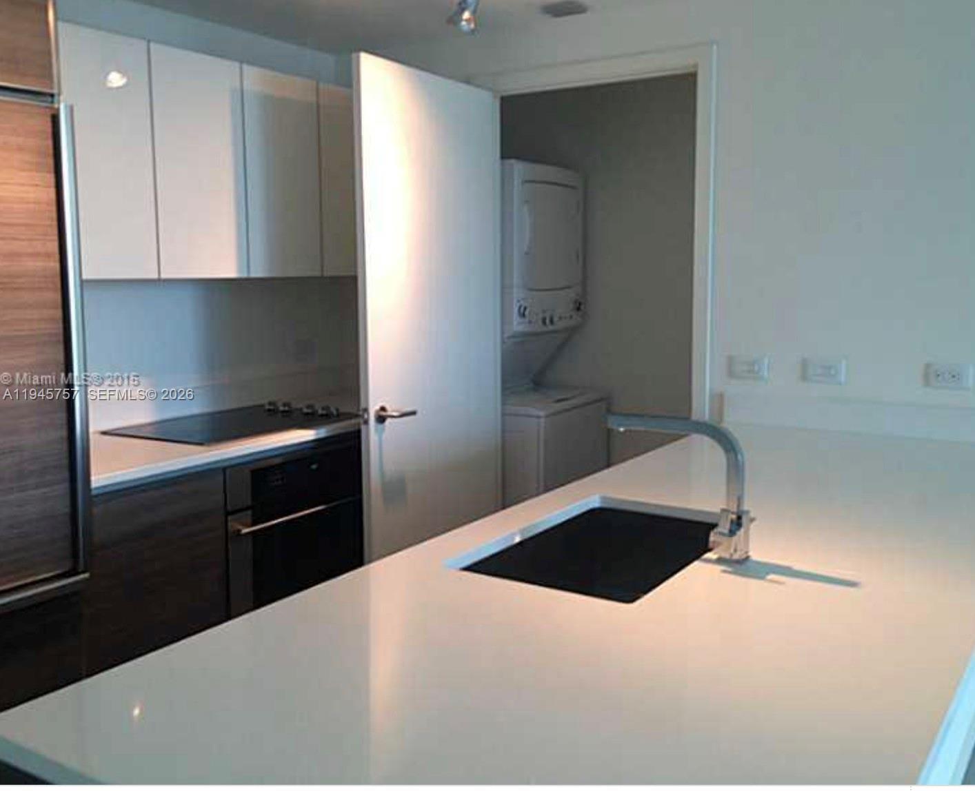 1100 S Miami Ave 2609