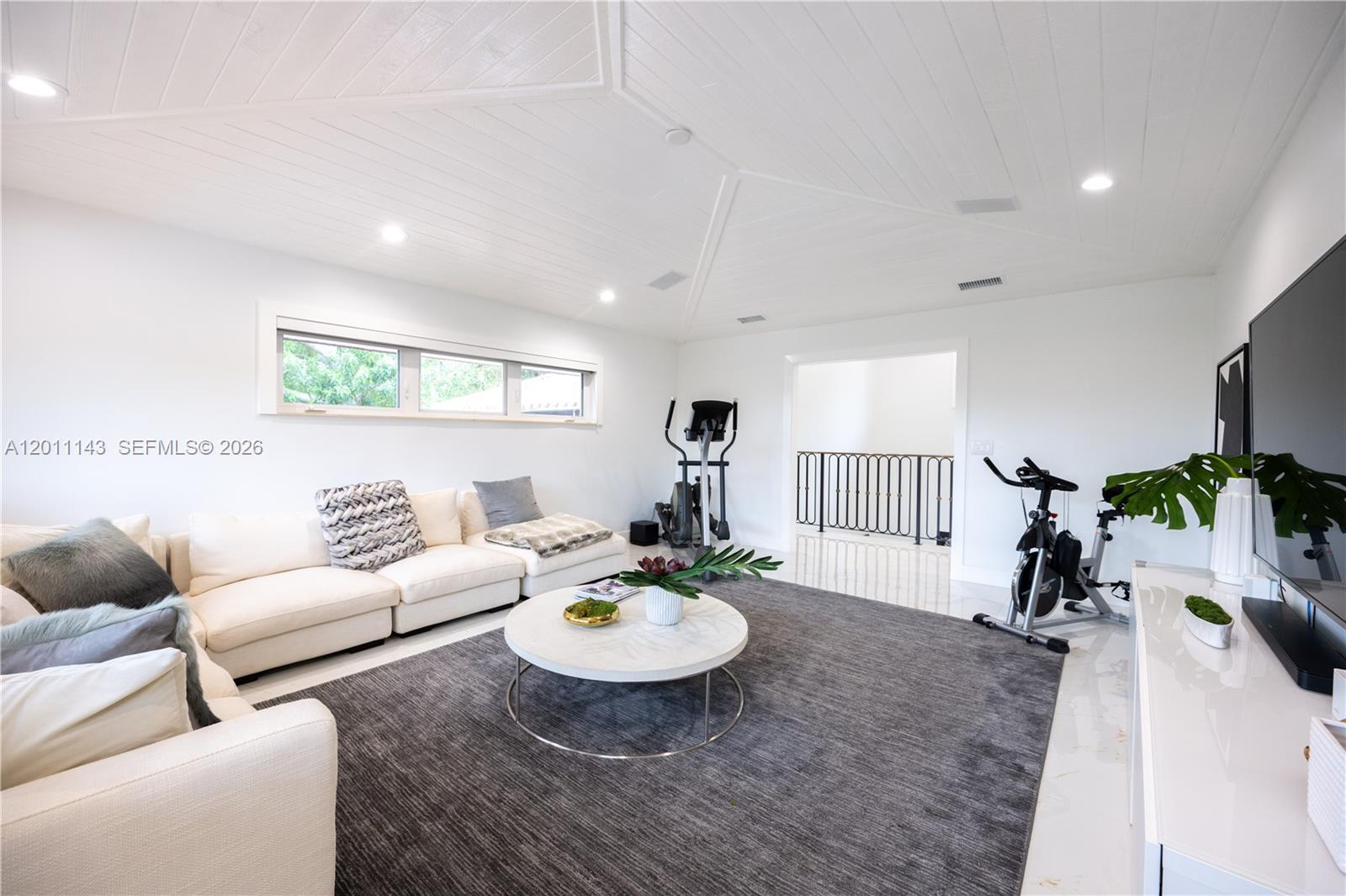 COCOPLUM SEC 1 - Residential Lease