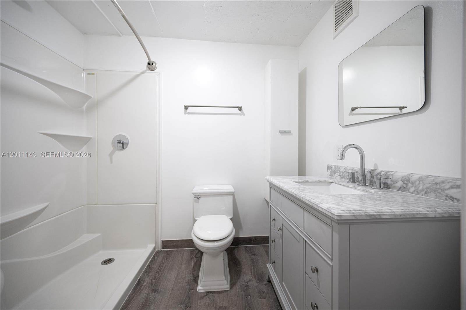 COCOPLUM SEC 1 - Residential Lease